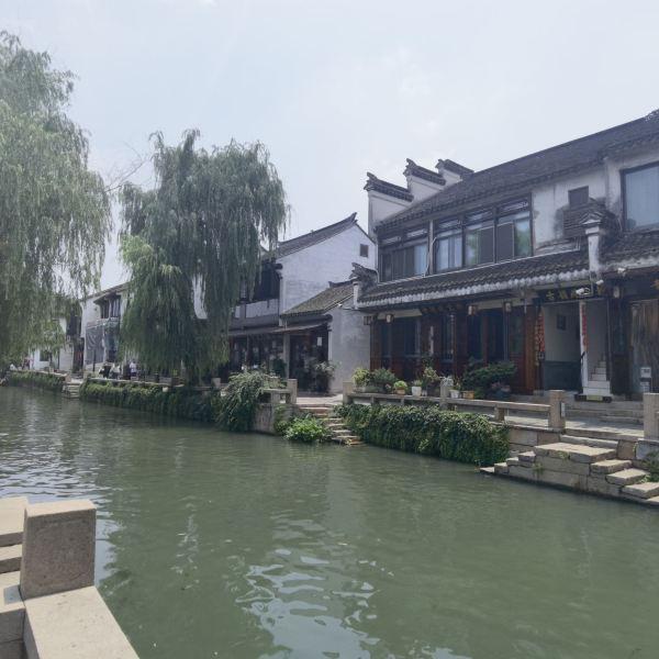 佳兆业文体科技集团荣获第九届SportIN体产大会三大奖项！